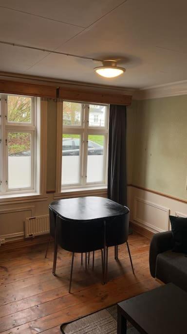Cozy Apartment In Popular Street 베르겐 외부 사진