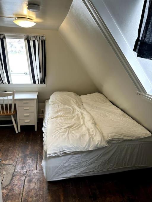 Cozy Apartment In Popular Street 베르겐 외부 사진
